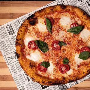 Pizza caprese